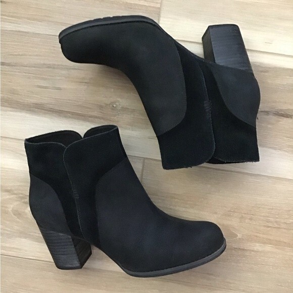 Timberland Heeled Chelsea Bootie 9.5 - Picture 1 of 5